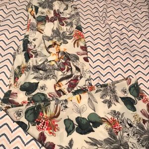 Beautiful high waisted pants